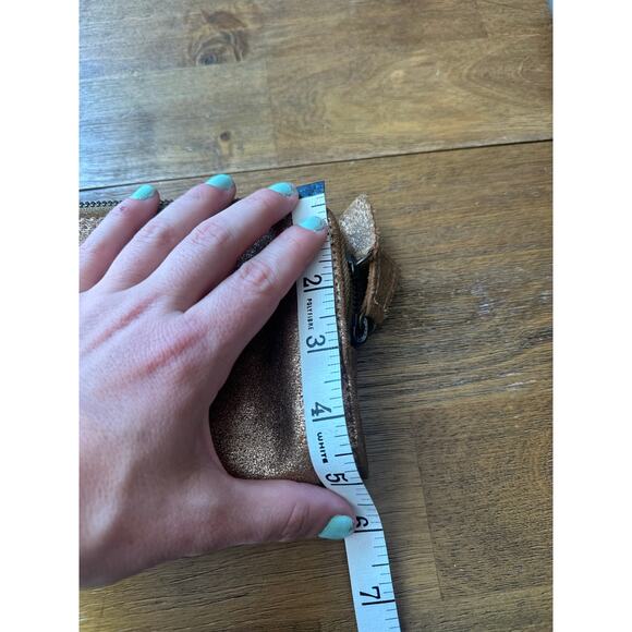 Tano Gold Leather Folding Wallet Zip Around Phone Compartment Super Soft - Picture 10 of 10